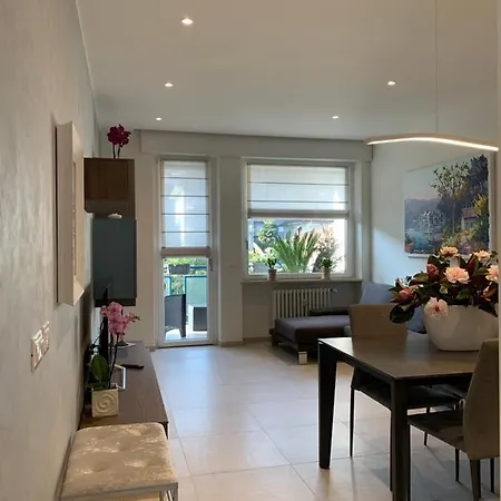 A Casa Di Chiara 2 Stresa