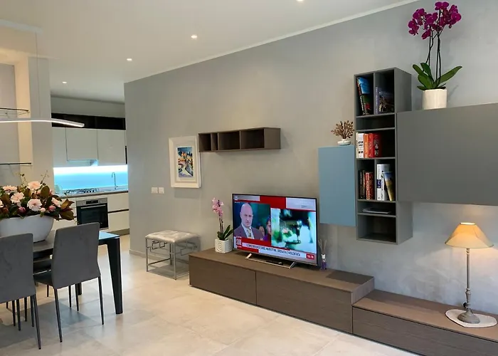 A Casa Di Chiara 2 Apartment *